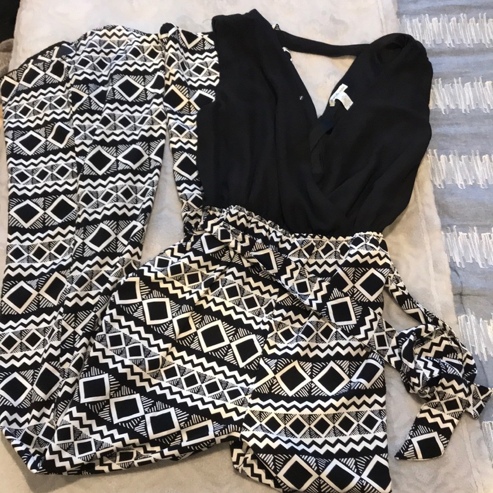 Wide legged jumpsuit